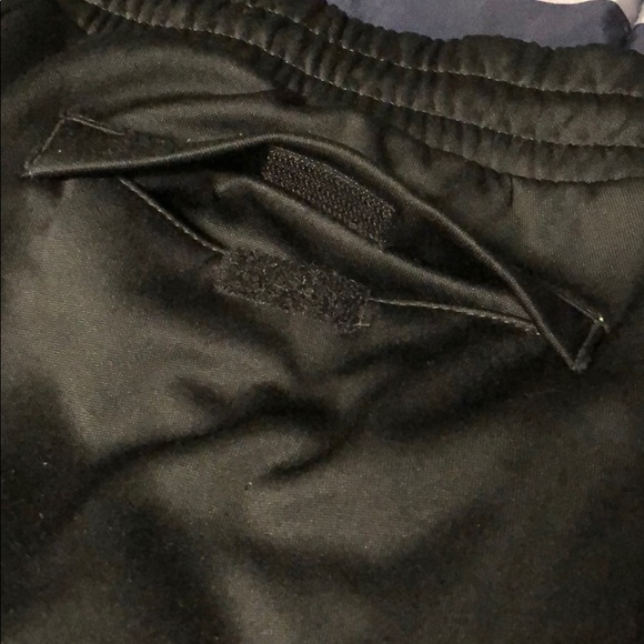 Nike jogger black medium 30” inseam - Picture 3 of 4